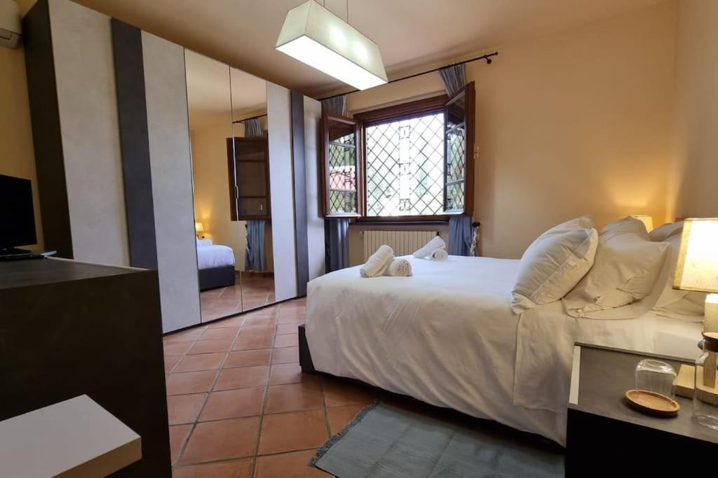 פיזה Villa Luxury Pool & Garden מראה חיצוני תמונה